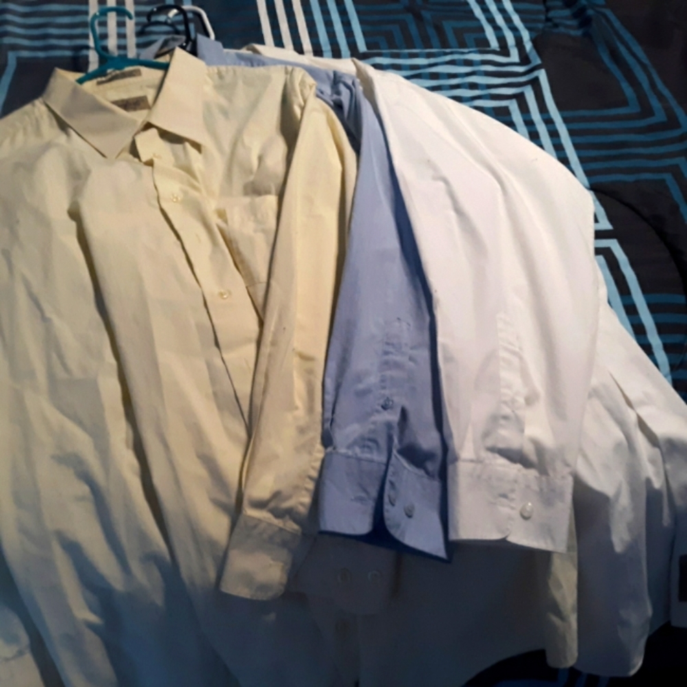 3 men's dress shirts